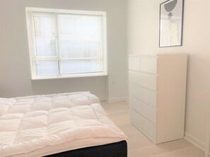 2 bedrooms, iron/ironing board