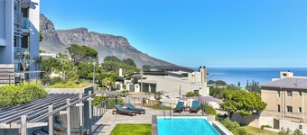 Camps Bay Luxury Studio Apartment - The Crystal