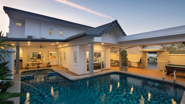 Deluxe Villa | Exterior
