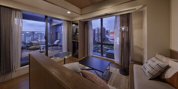 Odada kasa, ücretsiz kablosuz İnternet, çarşaf takımı 