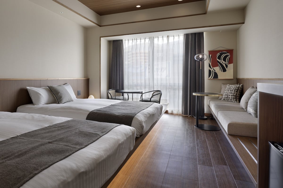Standard Twin Room with River View | 房內夾萬、免費 Wi-Fi、床單