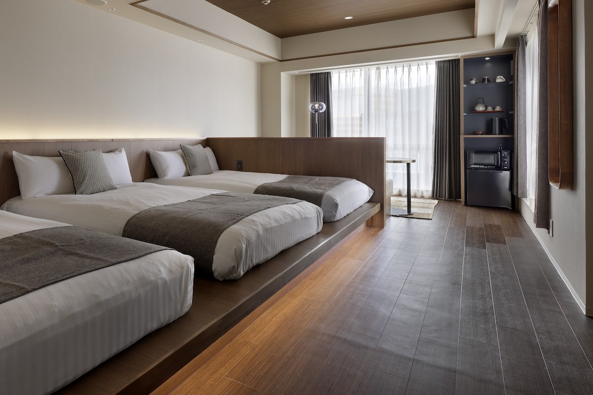 Deluxe Triple Room with River View | 房內夾萬、免費 Wi-Fi、床單