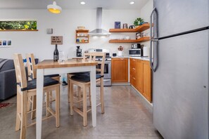 冰箱、微波炉、洗碗机、茶具/咖啡用具