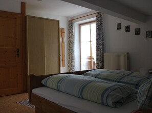 1 bedroom, Internet, bed sheets