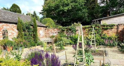 Luxury Accom With Pool Henbury Macclesfield