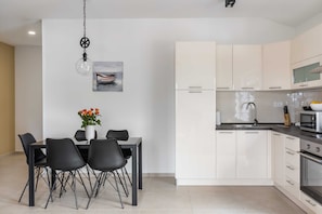 Appartement (Deluxe Two Bedroom Apartment with Bal) | Salle à manger