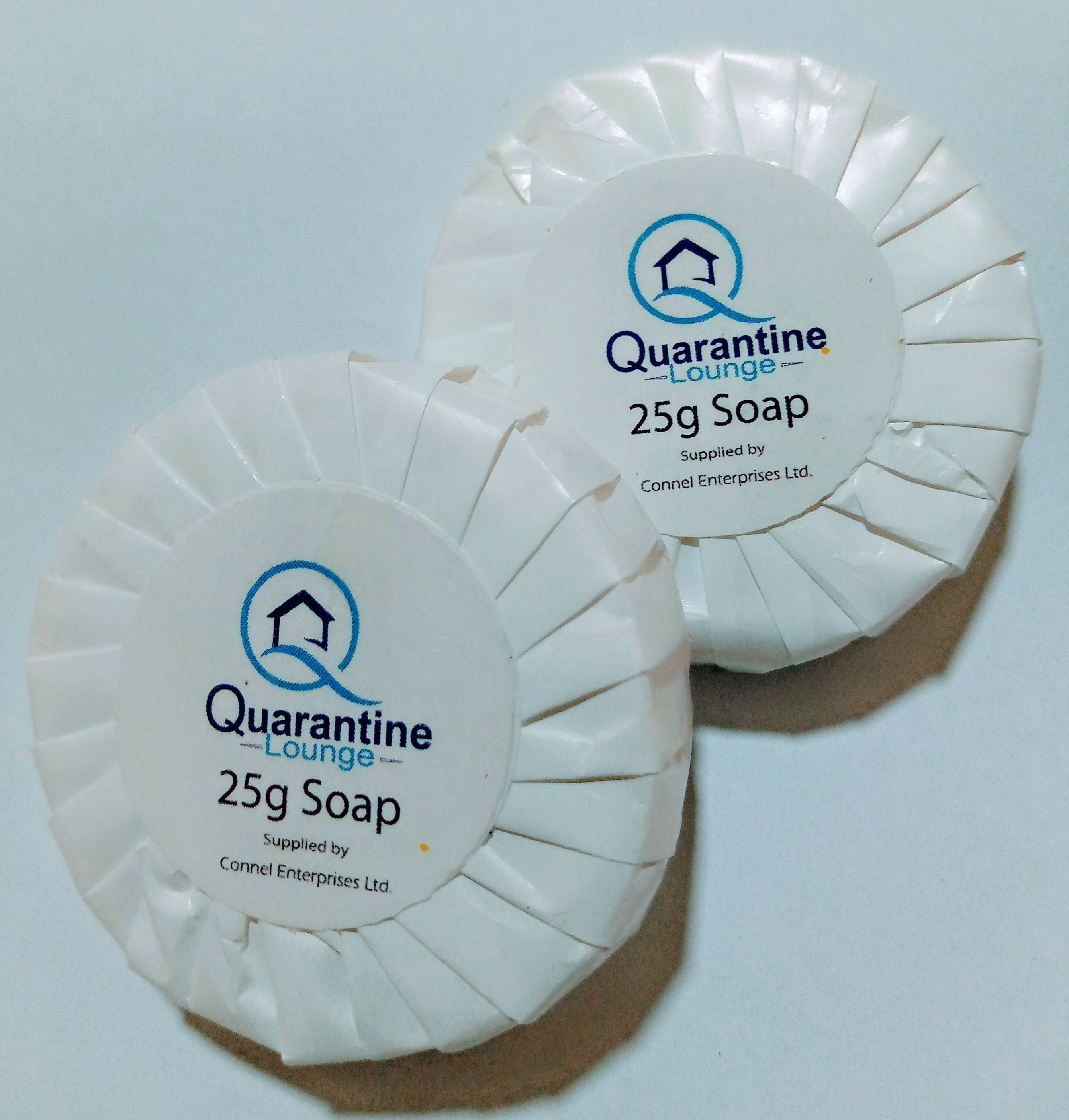 deluxe double room | bathroom amenities | shower, free toiletries, towels