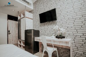 Quarto luxo | 1 quarto, quartos à prova de som, Wi-Fi de cortesia, roupa de cama