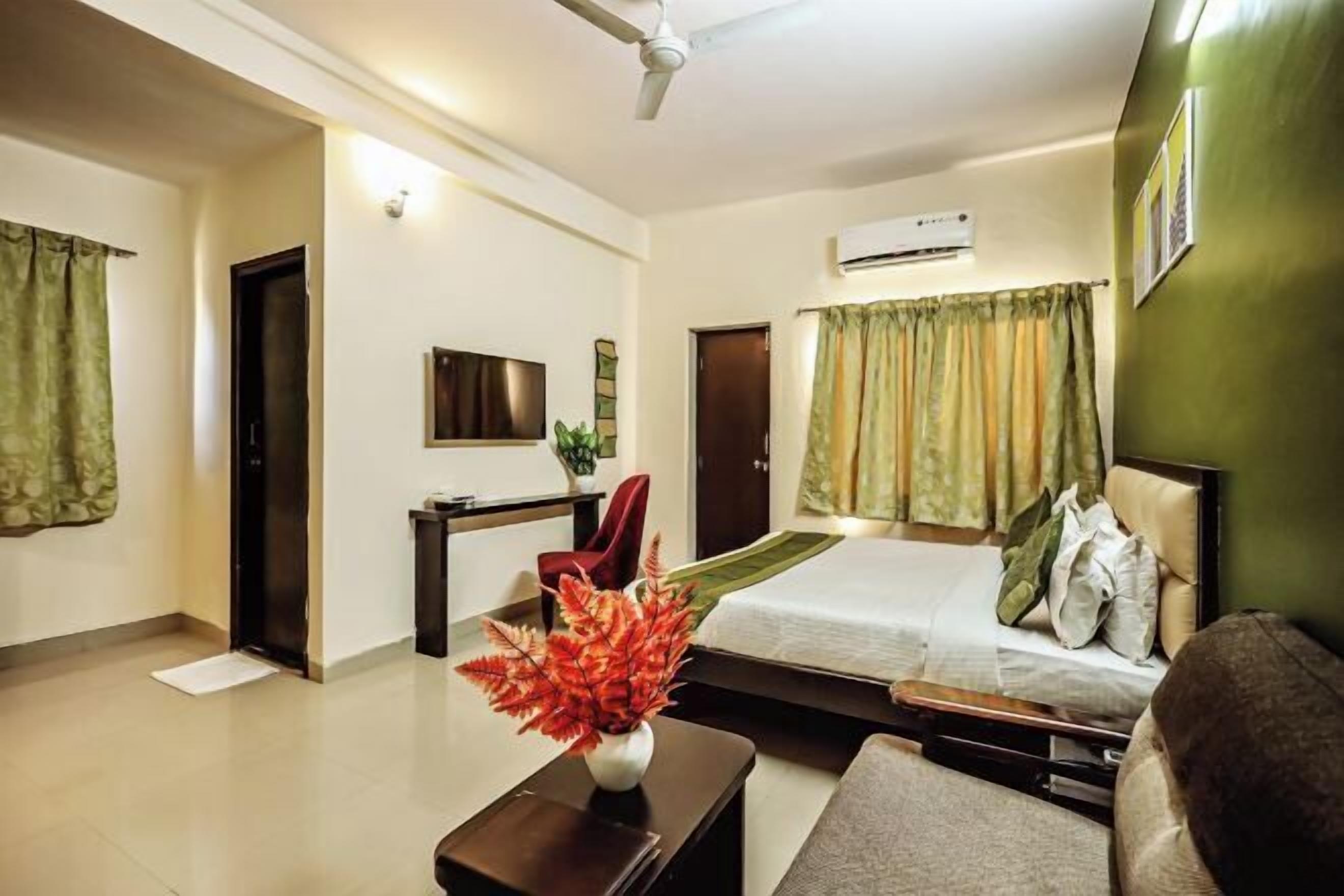 Skrivbord, gratis wi-fi och sängkläder