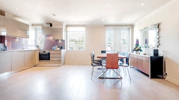 Deluxe Apartment GREVILLE 34