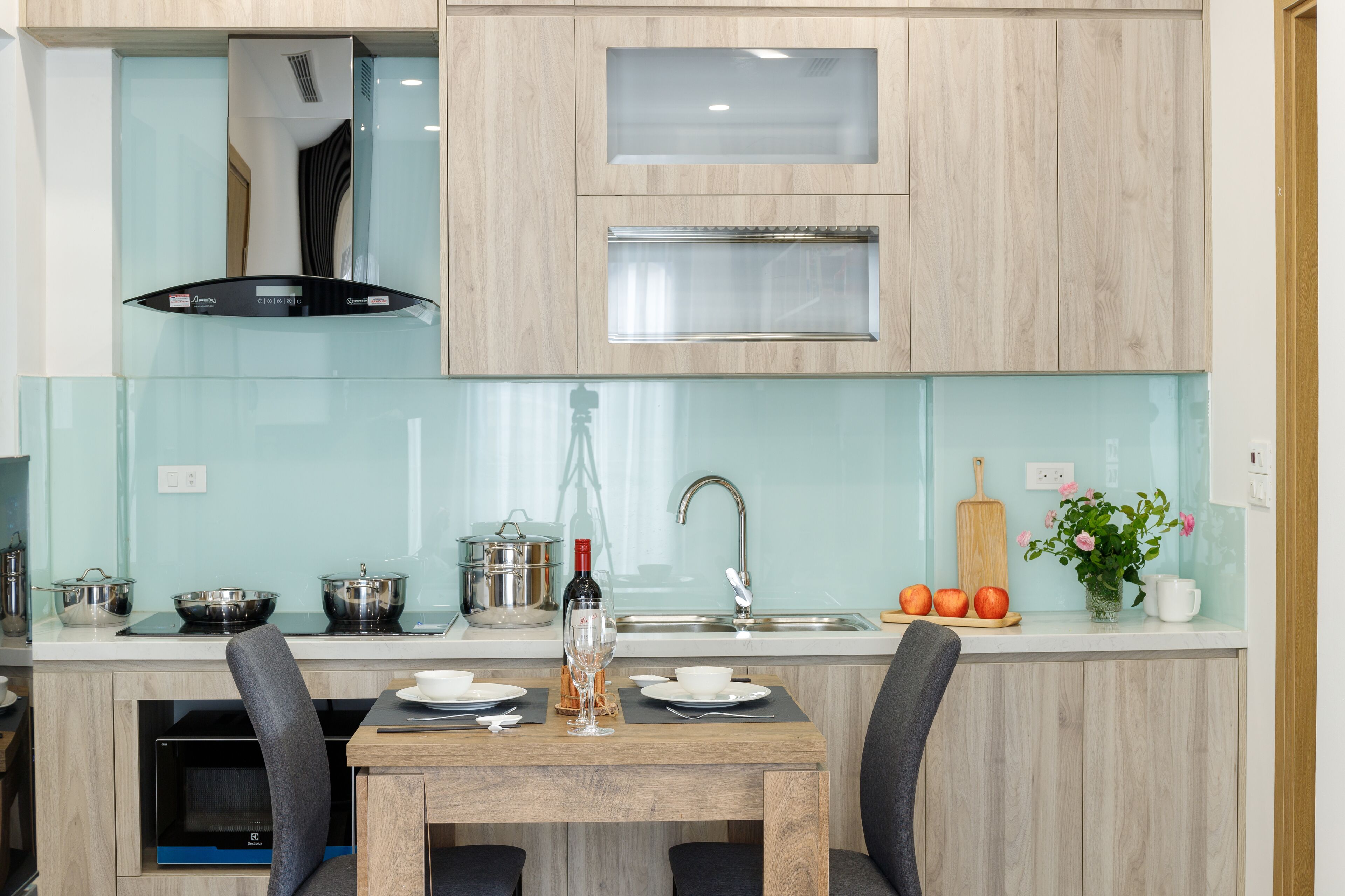 Ruokailu omassa huoneessa