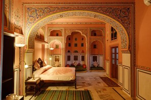 Deluxe River Facing Room | Individually decorated, desk, rollaway beds, bed sheets - Hotel Rajmahal Palace (Devli)