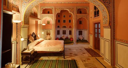 Hotel Rajmahal Palace