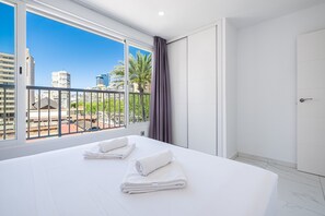 2 slaapkamers, een strijkplank/strijkijzer, gratis wifi, beddengoed