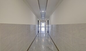 Lobby - Treebo Sai Suites Inn Nagavara (Bengaluru)