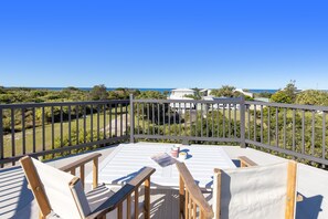 Property grounds - Ideal Beach Family Getaway with Ocean Views (Noosa North Shore)