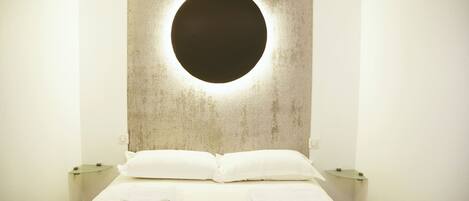 1 bedroom, iron/ironing board, travel crib, WiFi