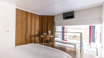 1 chambre, fer et planche Ă repasser, lit parapluie, Wi-Fi