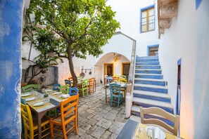 Outdoor dining - Camera Lussuria - Racale (Racale)