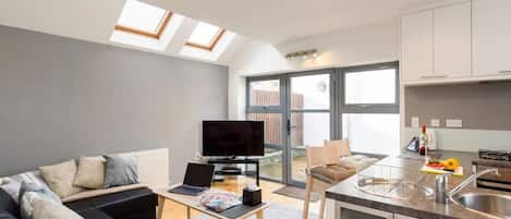 TV, video games, stereo