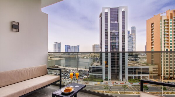 Apartemen Mewah, 1 Tempat Tidur Queen | Pemandangan danau