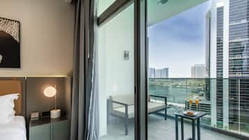 Appartamento Luxury, 1 letto queen, non fumatori, vista canale | Vista lago