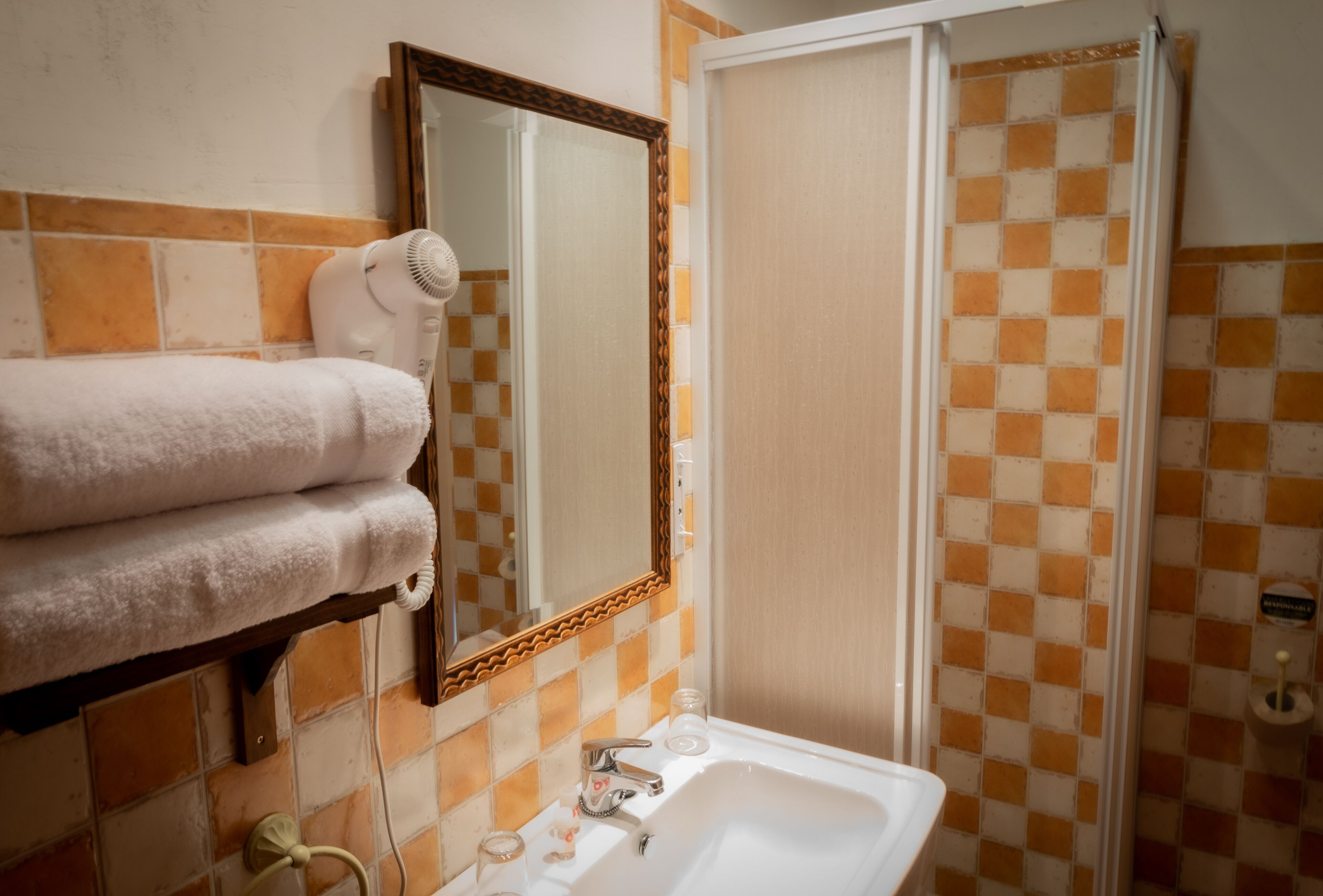 double or twin room | bathroom | designer toiletries, hair dryer, heated floors, towels