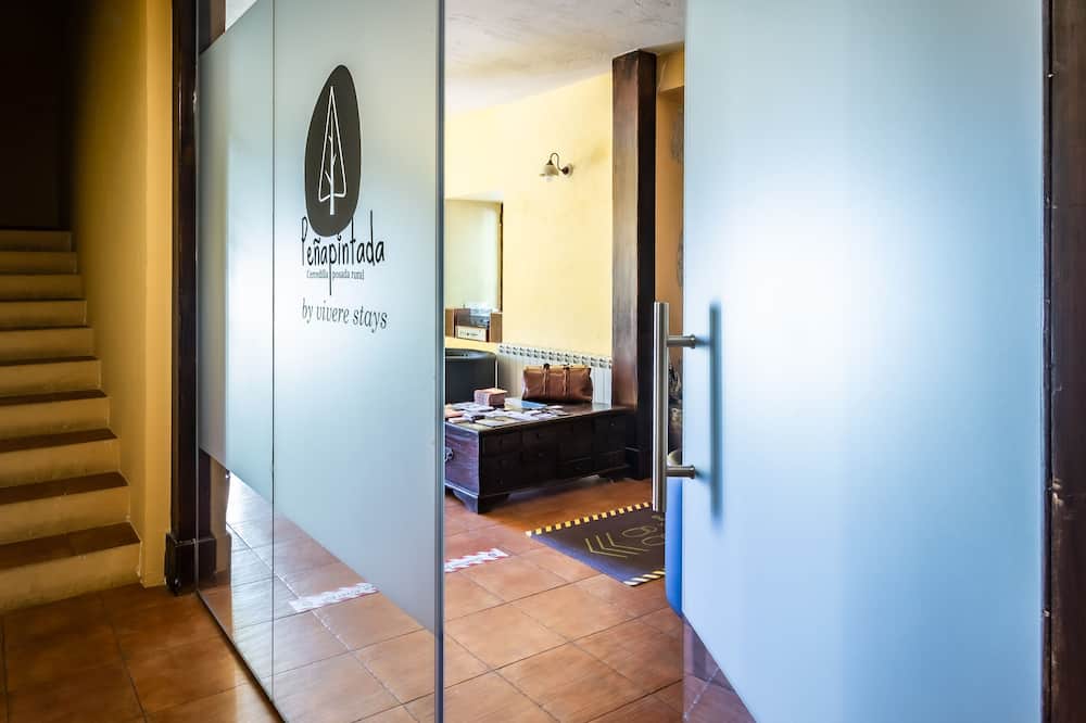 Posada Peña Pintada by Vivere Stays