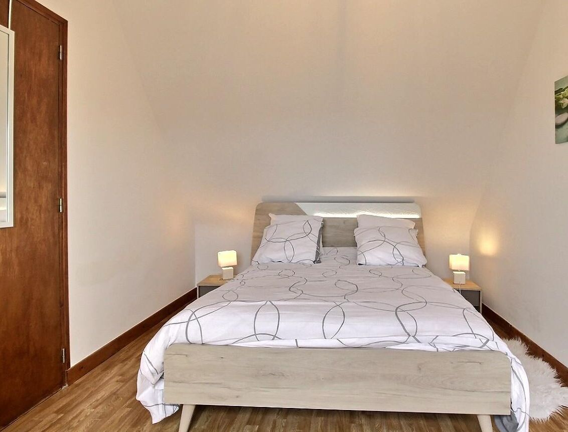 3 間睡房、熨斗/熨衫板、免費 Wi-Fi、床單