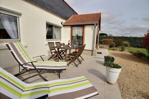 Outdoor dining - Beg Léguer - Lannion (LANNION)