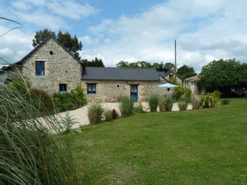 Le Paon - YVIGNAC LA TOUR