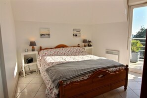 1 bedroom, iron/ironing board, free WiFi
