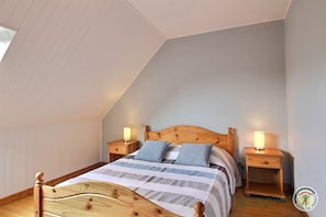 2 habitaciones, tabla de planchar con plancha y wifi gratis 