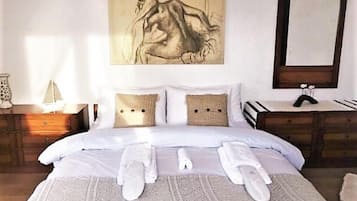 6 chambres, bureau, fer et planche à repasser, Wi-Fi gratuit