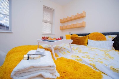 Cedar apartment 1 - Two bedroom en-suite apartment