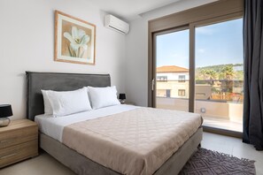 4 slaapkamers, een strijkplank/strijkijzer, gratis wifi, beddengoed