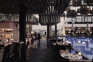 Restaurant - O by Myconian, Mykonos, a Member of Design Hotels (Mykonos)