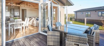 Host & Stay | Salt & Seaweed