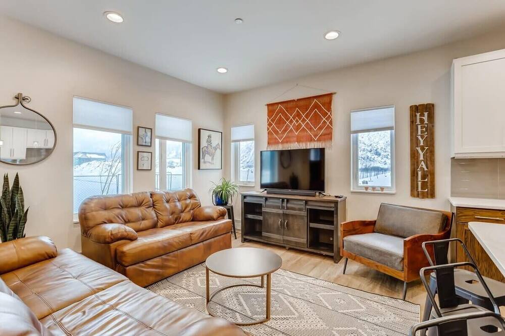 Trekker Townhome \/ Mountain Charm \/ Skiers Dream