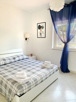 2 عدّة غرف نوم وخزنة داخل الغرفة ومكواة/لوح كي وواي فاي مجانًا