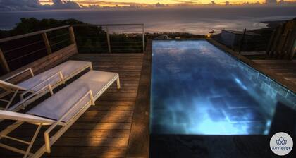 Villa Paloma 4****- 140 m2 - Swimming pool - Exceptional view of the ocean - Saint Leu