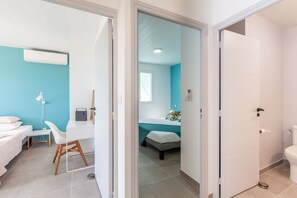 2 bedrooms, in-room safe, desk, iron/ironing board