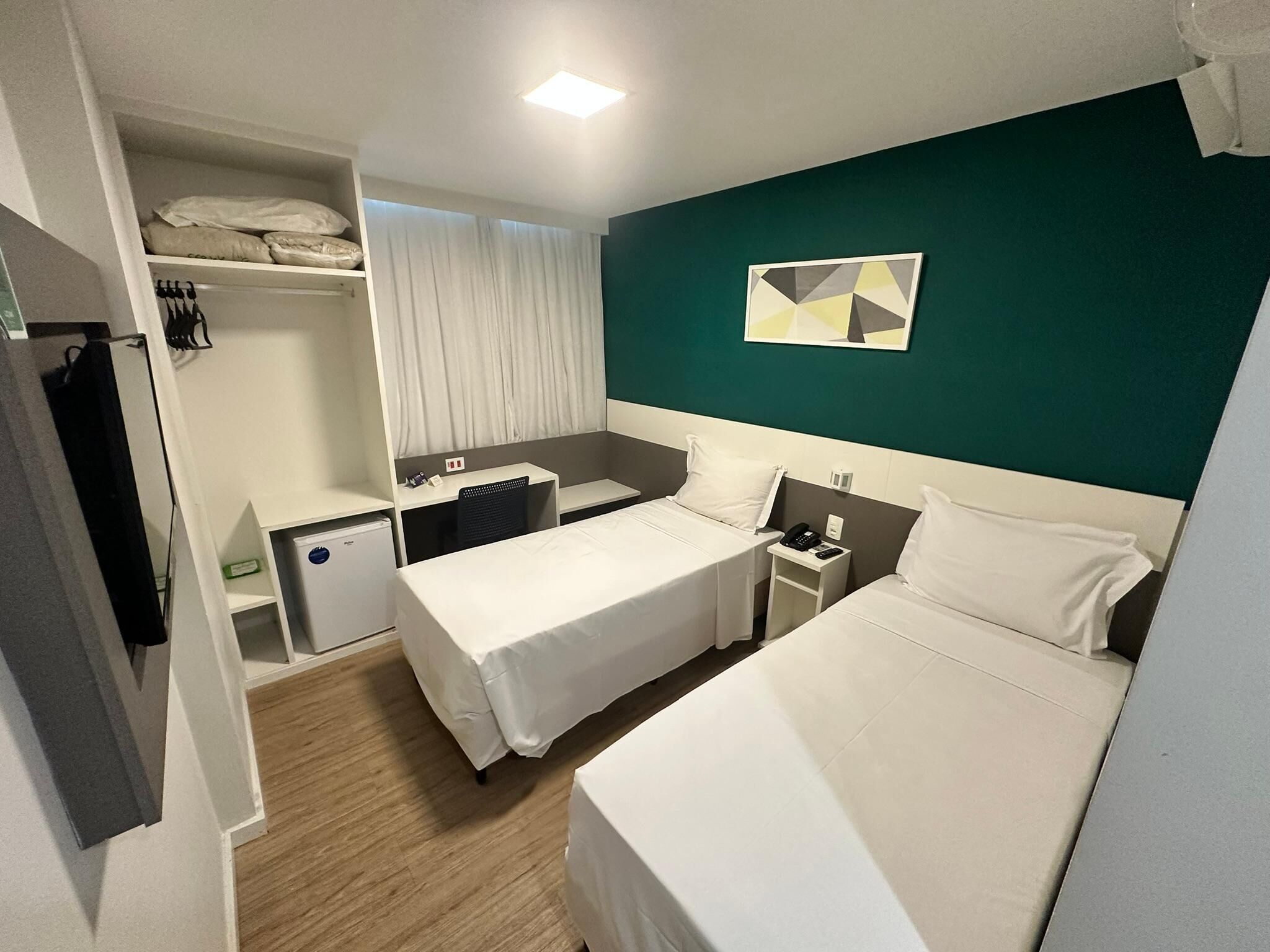 Minibar, desk, free WiFi, bed sheets