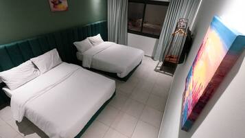 Decoración personalizada, muebles diferentes y wifi gratis