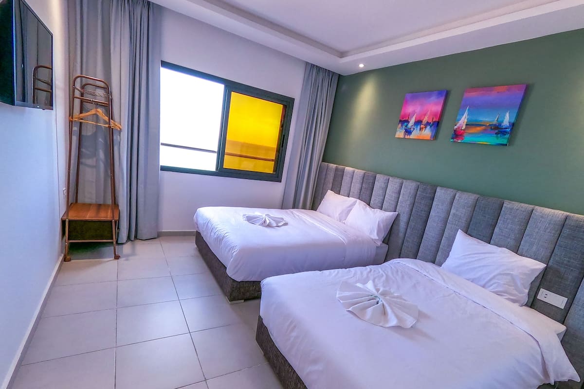 Chambre triple Standard | Accès au Wi-Fi (inclus), décor unique, ameublement unique