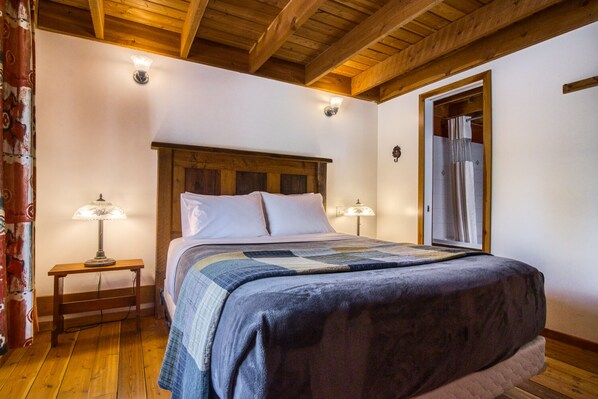 1 bedroom, internet, bed sheets