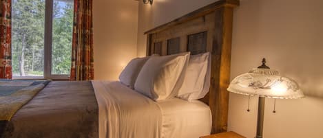 3 chambres, accĂšs Internet, draps fournis