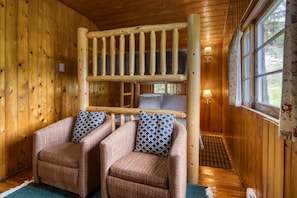 1 habitación, acceso a internet y ropa de cama