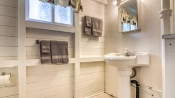 Shower, towels, soap
