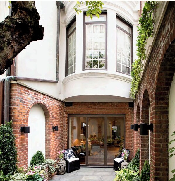 Exterior detail